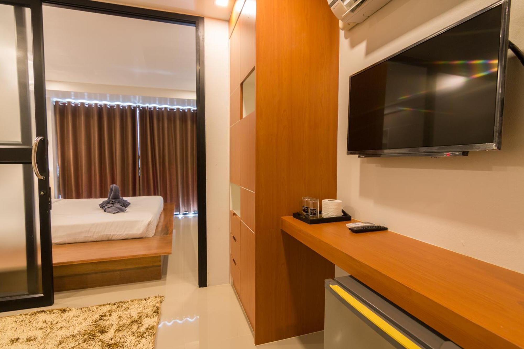 2 Feel Bed Station Aparthotel Udon Thani Exterior foto