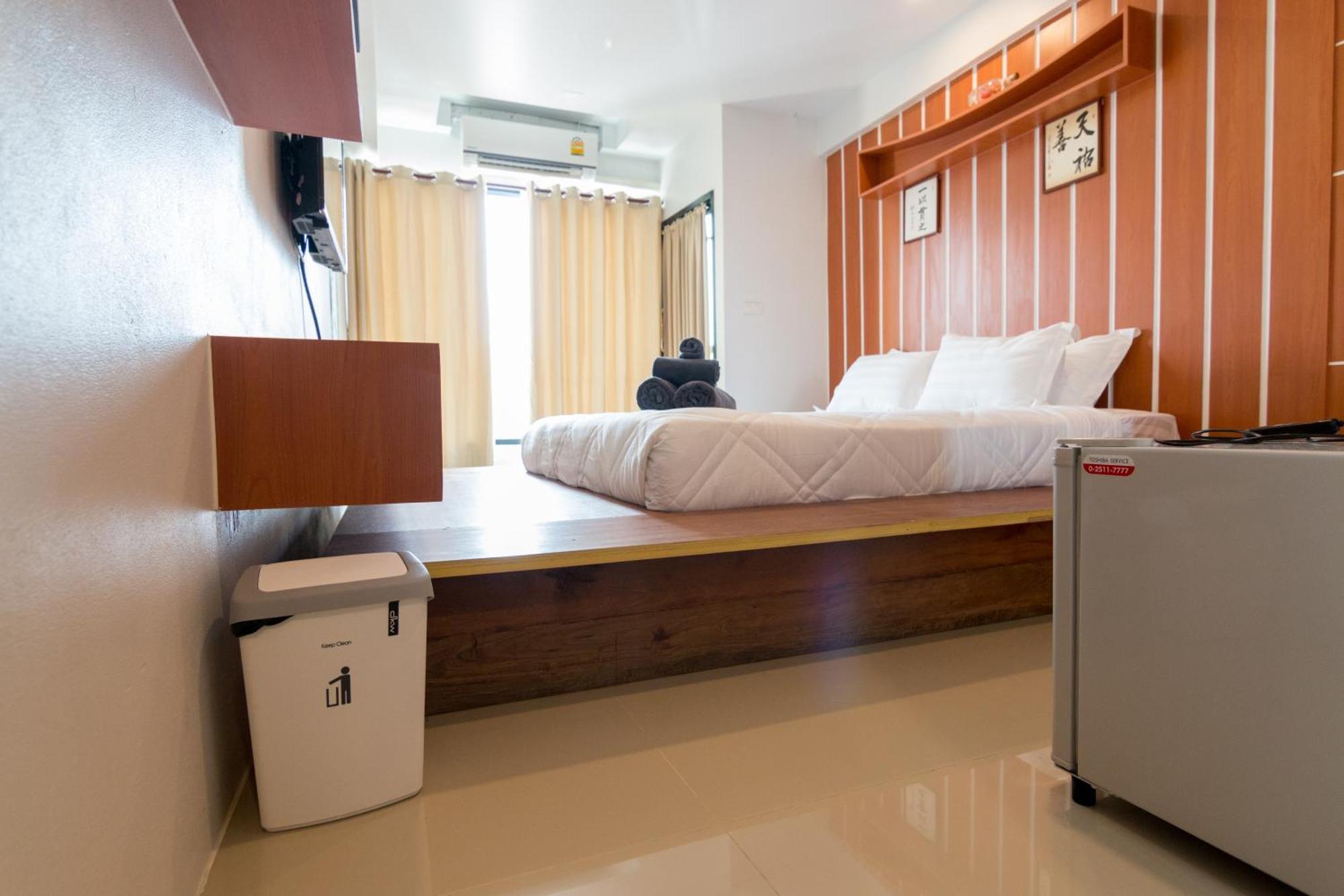 2 Feel Bed Station Aparthotel Udon Thani Exterior foto